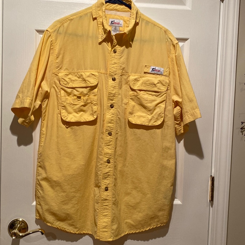 World Wide Sportsman Vented Shirt. Yellow  S